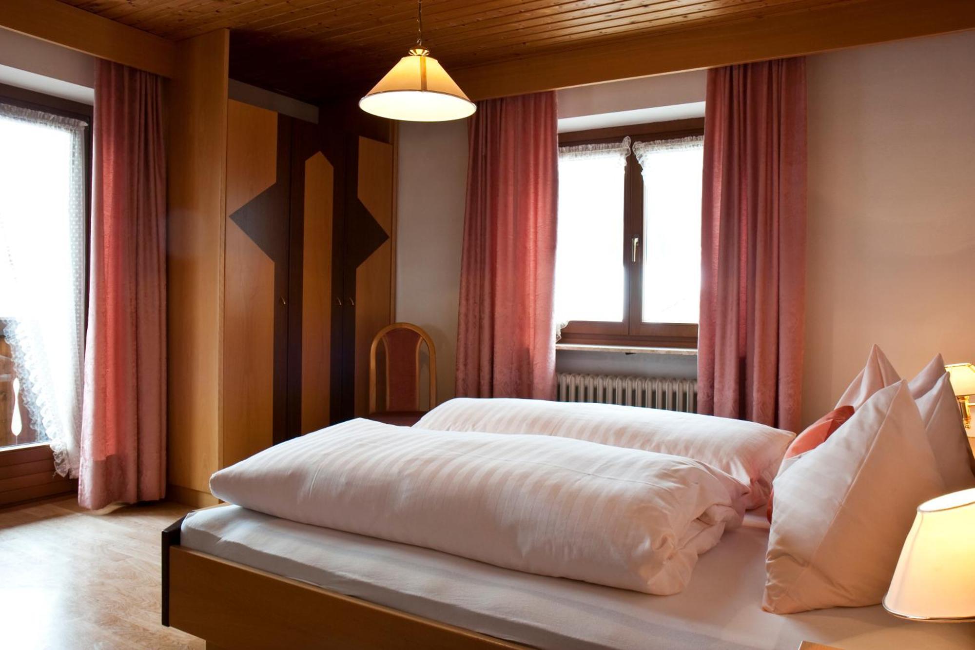Bed and Breakfast Garni Renzler Rasun di Sopra Exterior foto